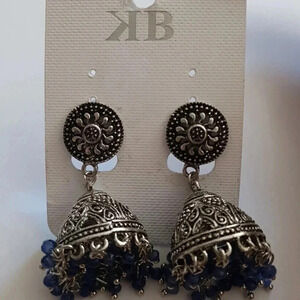 KB costume jewellry